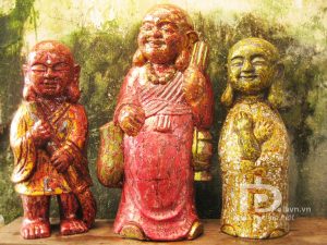 Tượng sơn mài chú tiểu