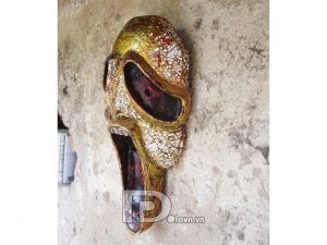 Scream mask lacquered