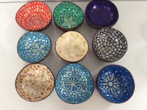 Bát dừa sơn mài